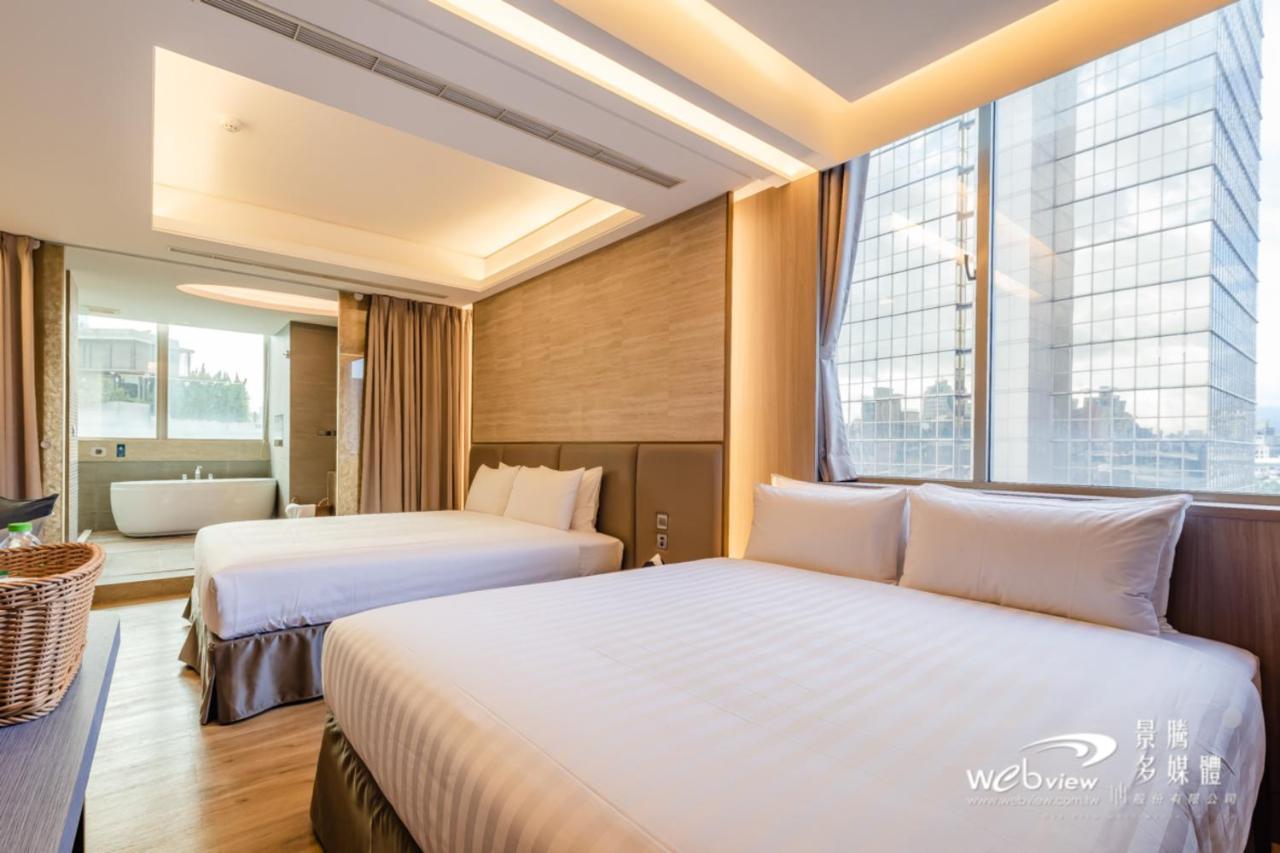 Hotel 玩行旅台北館 3*