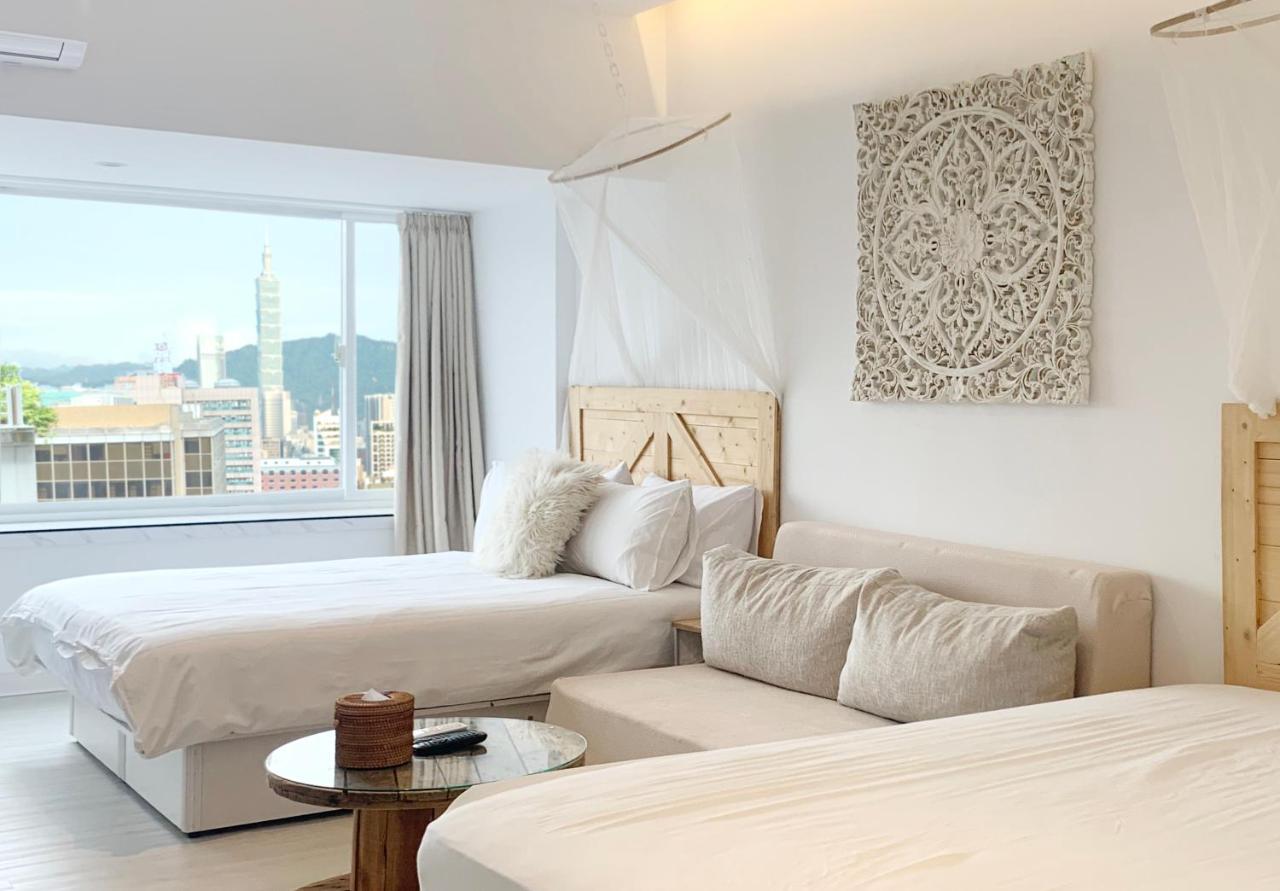 Aparthotel Urban Abode 1