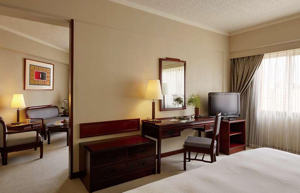 The Howard Plaza Hotel 5*