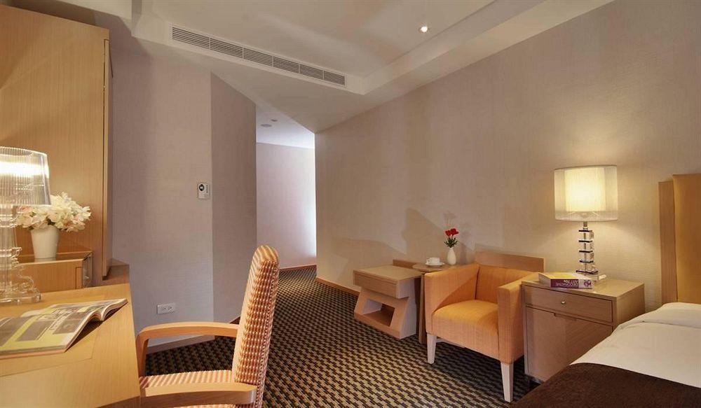 Tokyo International 4*