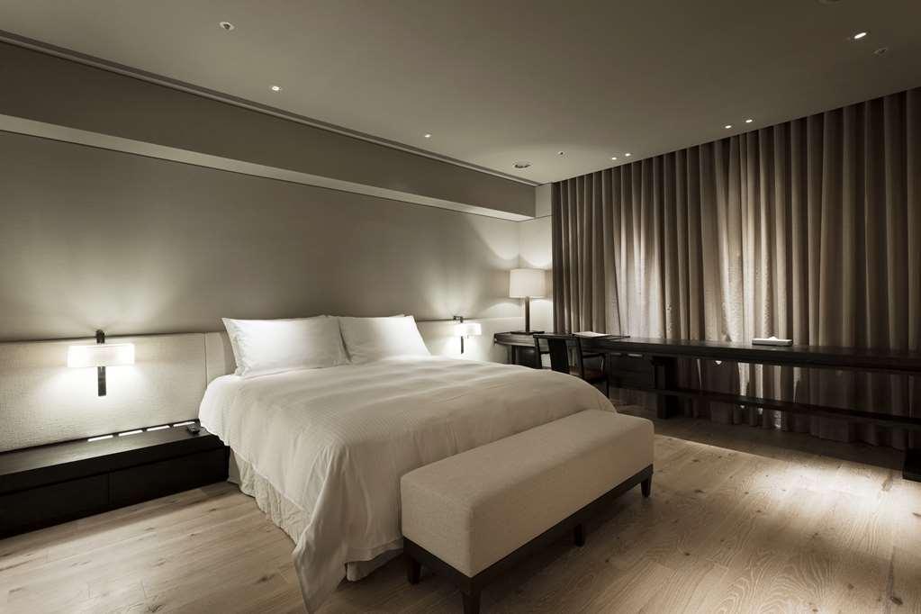 Gloria 4* Taipei