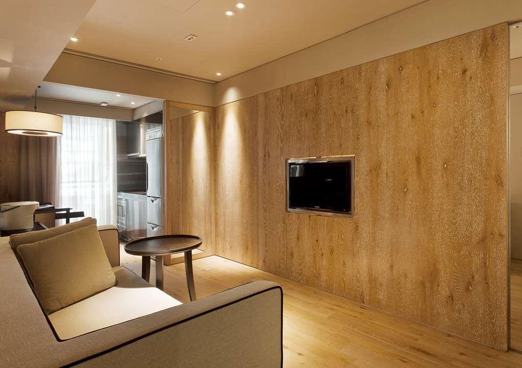 Gloria Aparthotel