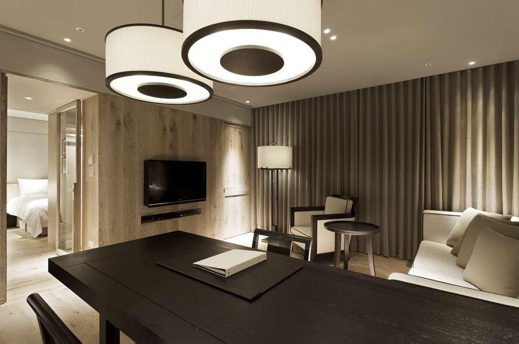 Aparthotel Gloria 4*