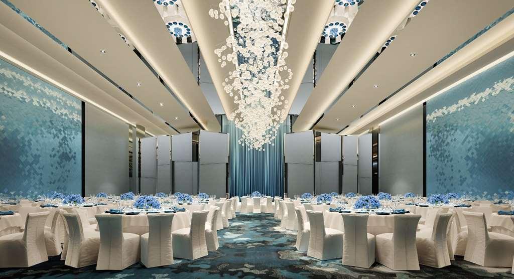 Hotel Caesar Park Banqiao 5*