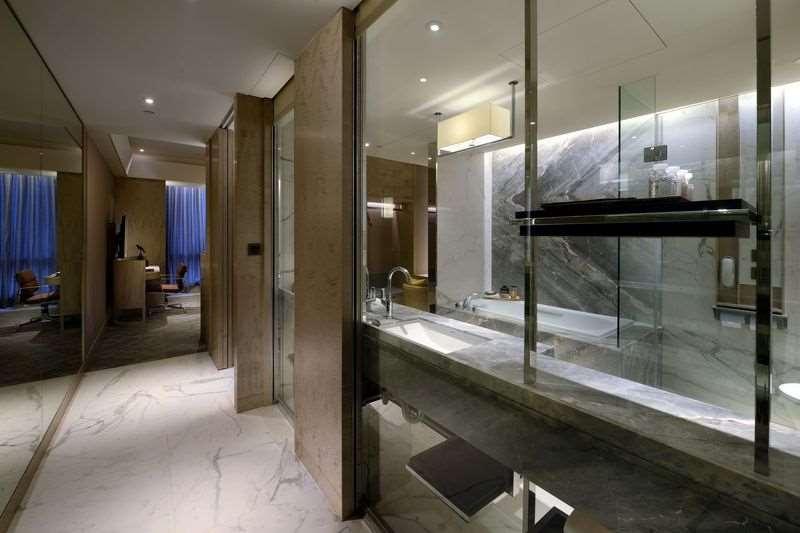 Caesar Park Banqiao Hotel