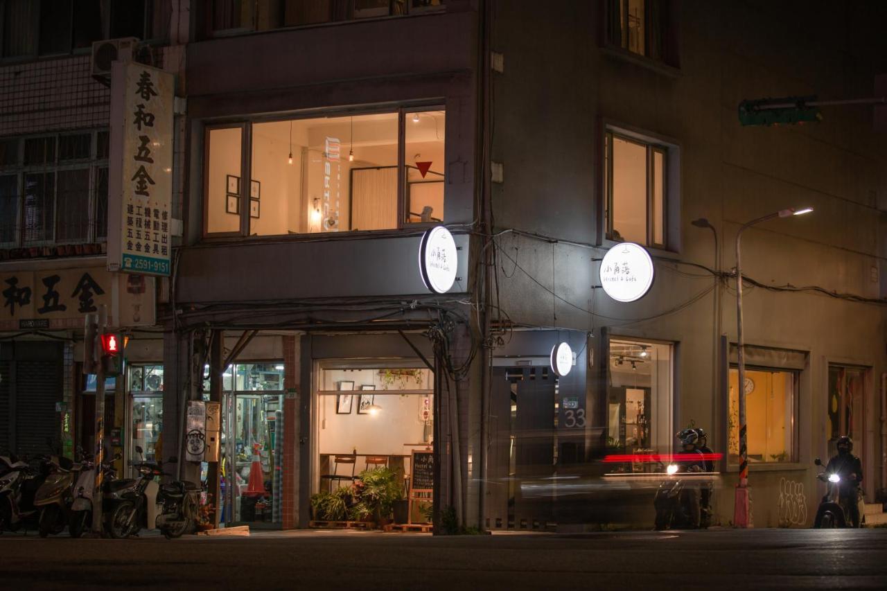 Hostel Corner & Cafe *