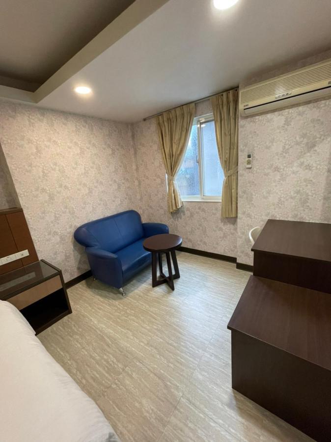 Hotel 苓旅-站前 Lin Tms