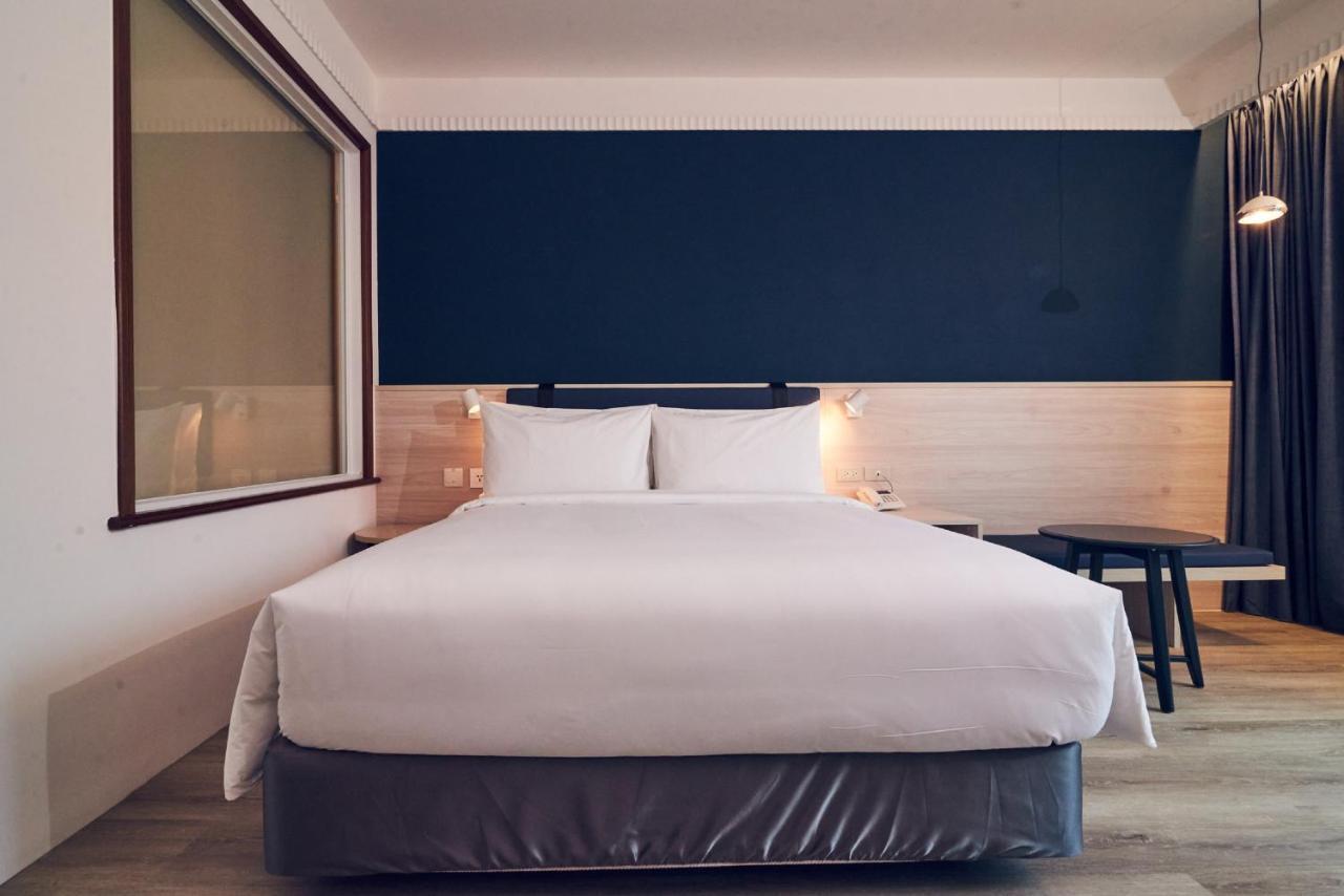 Hotel Check Select Nangang 4*