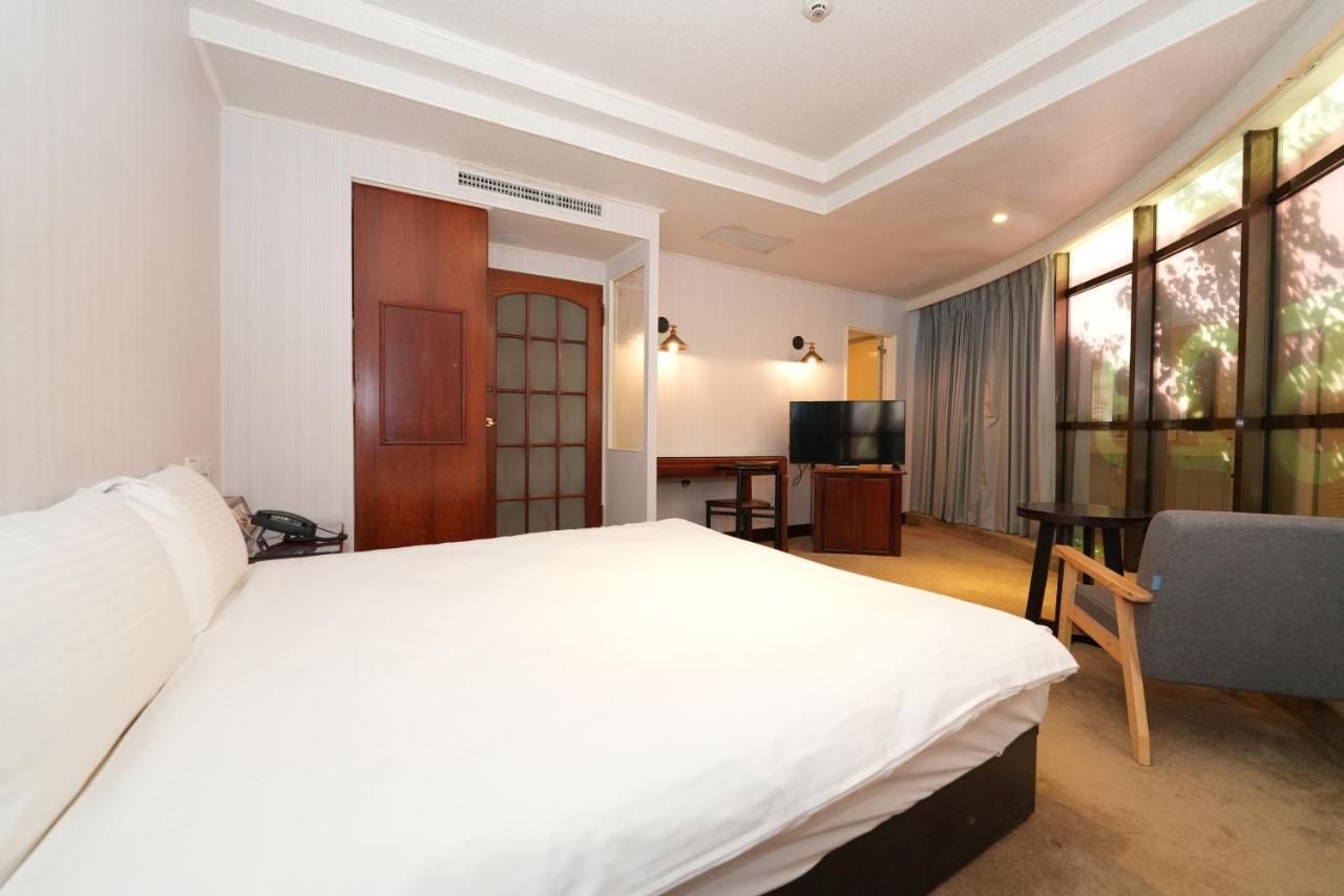 Hotel Meworld - Sanchong