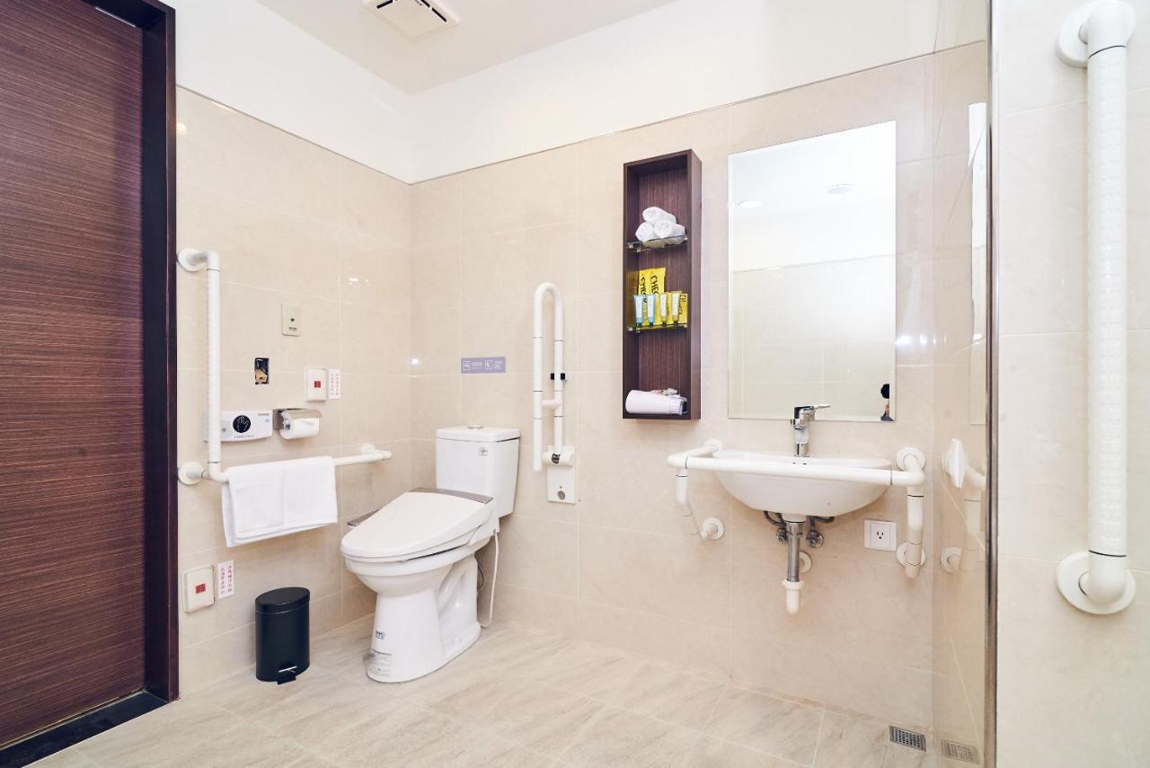 Check Select Nangang Hotel