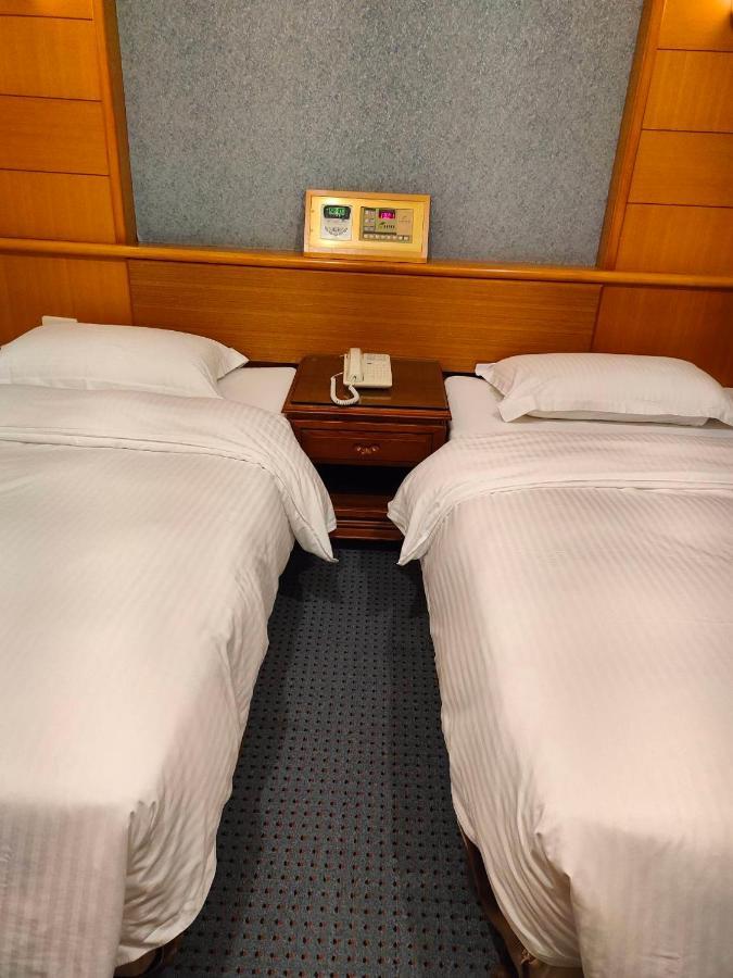 Champion Hotel