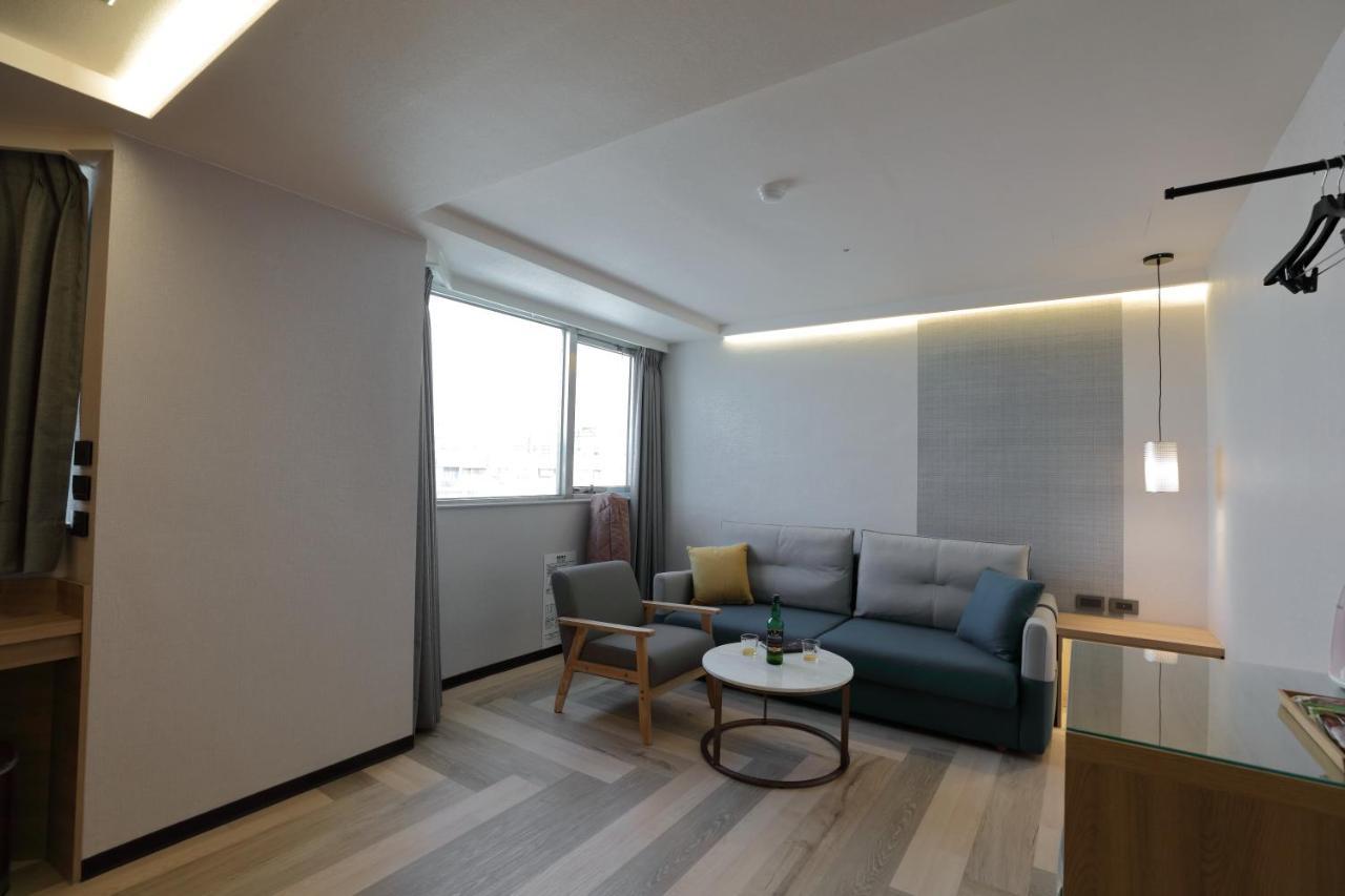 Hotel Silken 3*