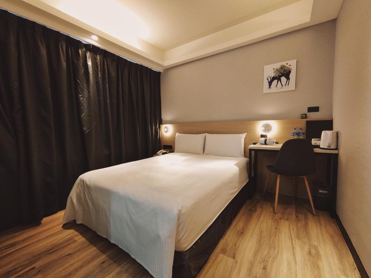 Hub Songshan Hotel