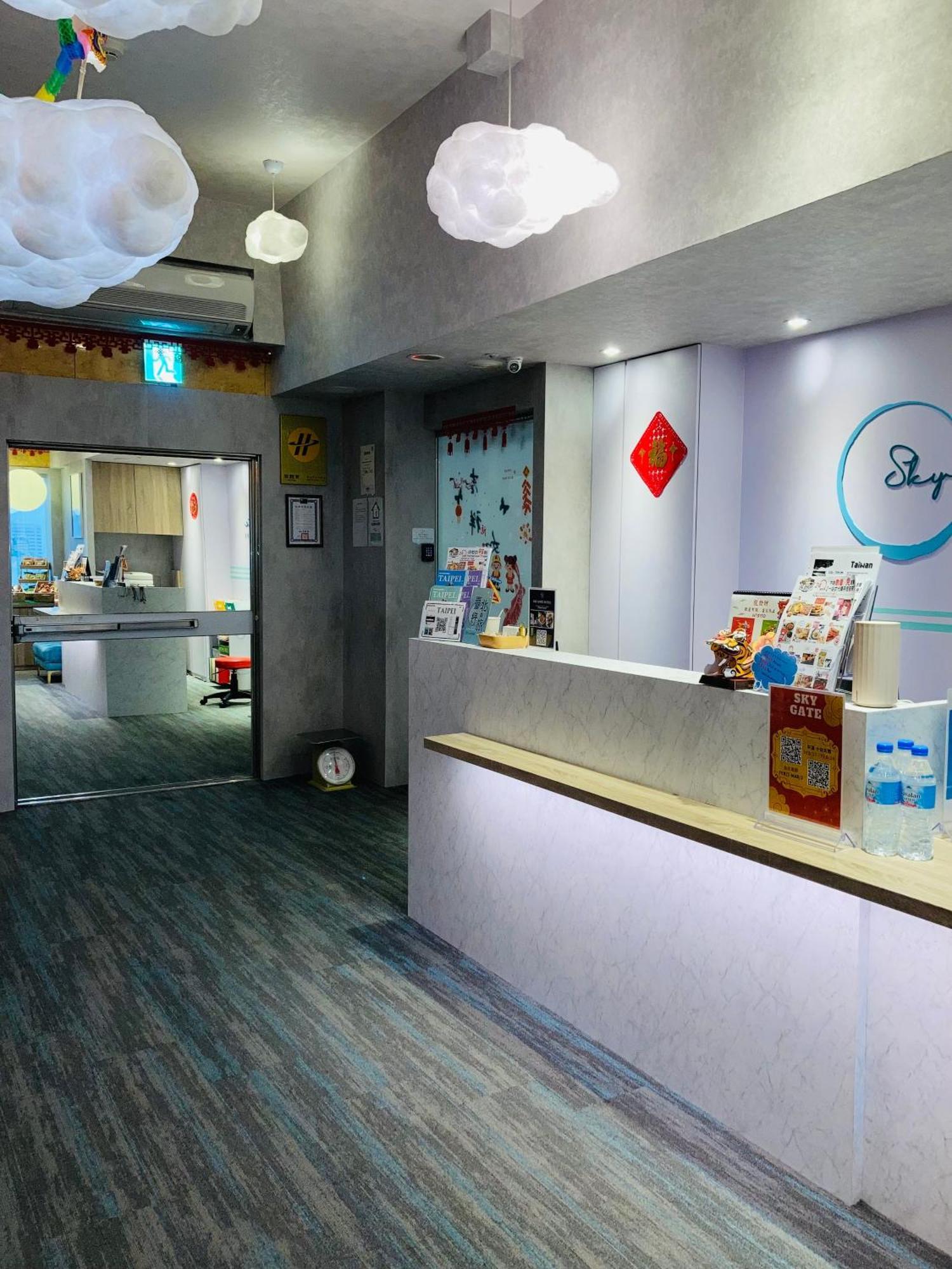 西門雲町旅店 Sky Gate Taipei