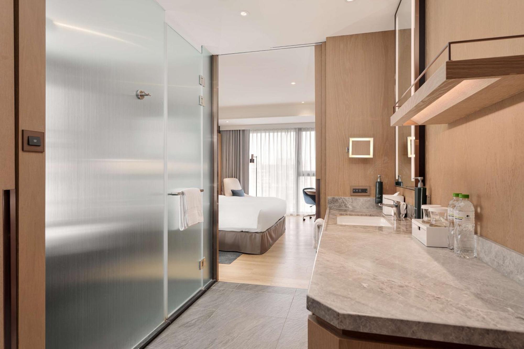 Doubletree By Hilton Zhongshan Hotel Taipei