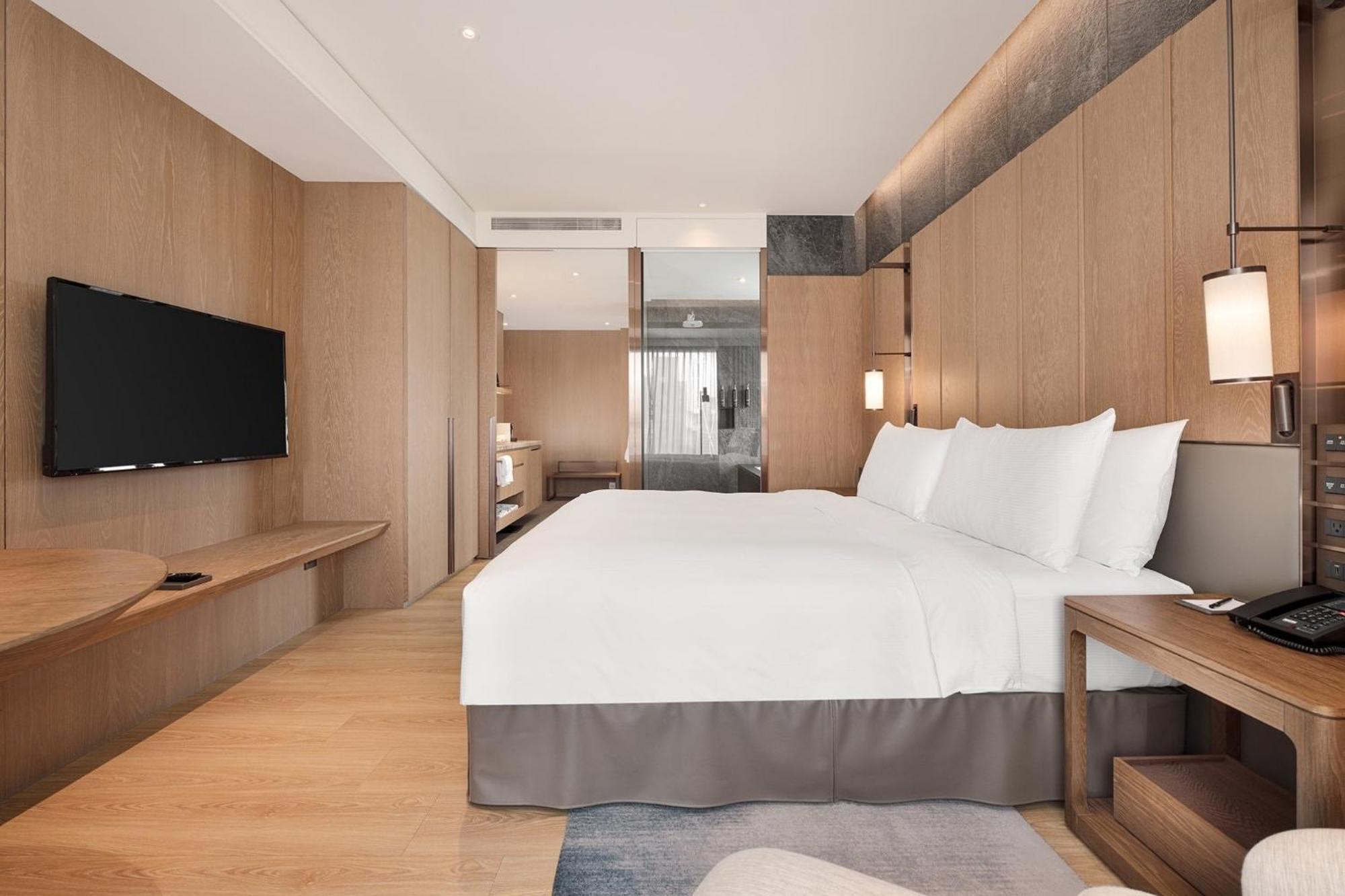Doubletree By Hilton Zhongshan Hotel Taipei