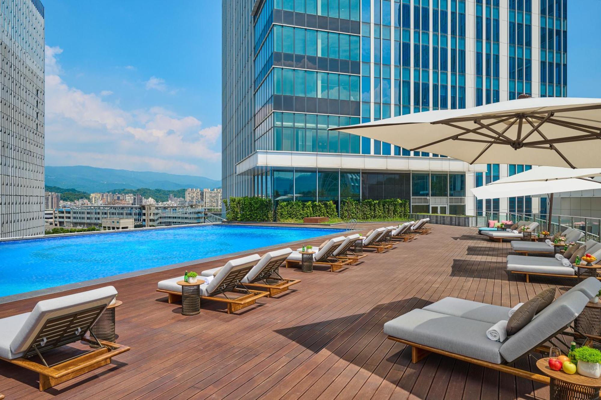 Hotel Grand Hilai 5*