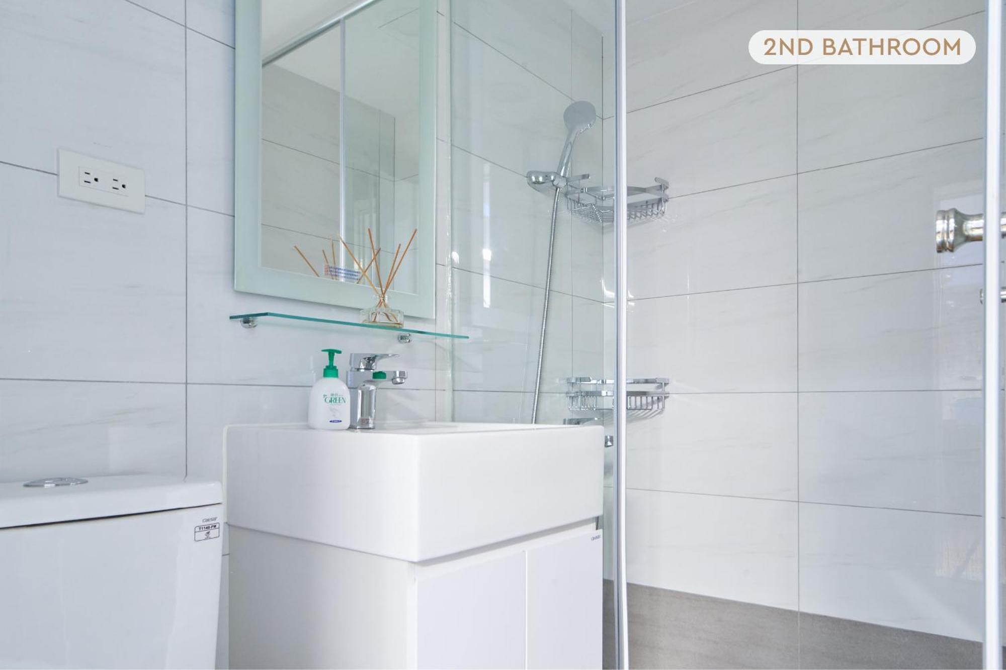 Apartment 4b2b Clear Comfort 3min To Xinyi Anhe Mrt 4房2衛 舒適明亮之家 3分到信義安和站 Taipei