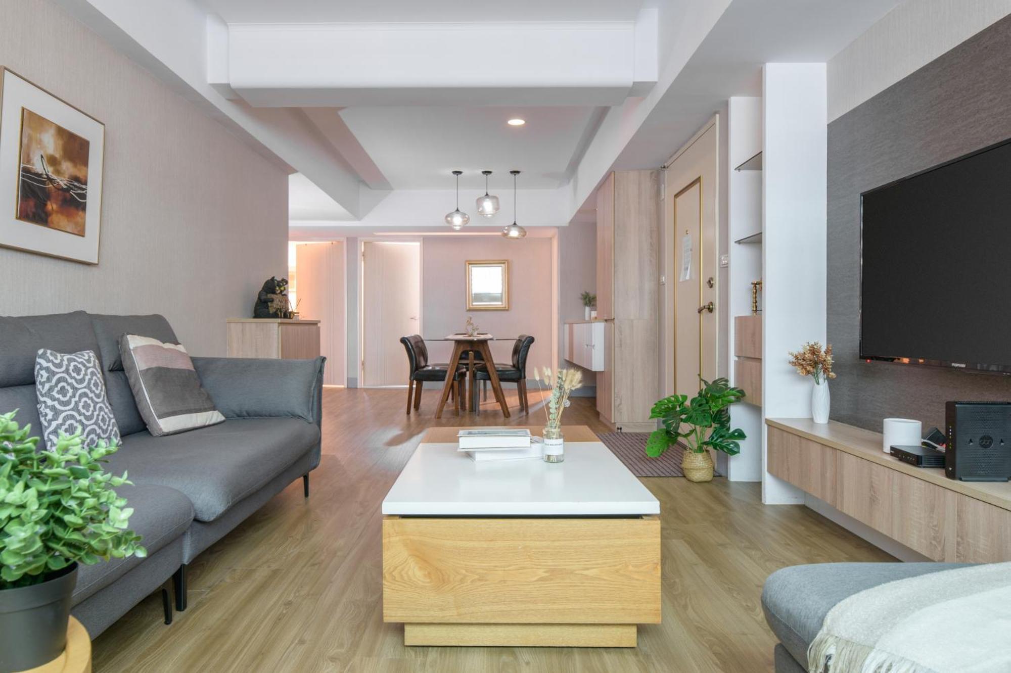 Apartment 4b2b Clear Comfort 3min To Xinyi Anhe Mrt 4房2衛 舒適明亮之家 3分到信義安和站