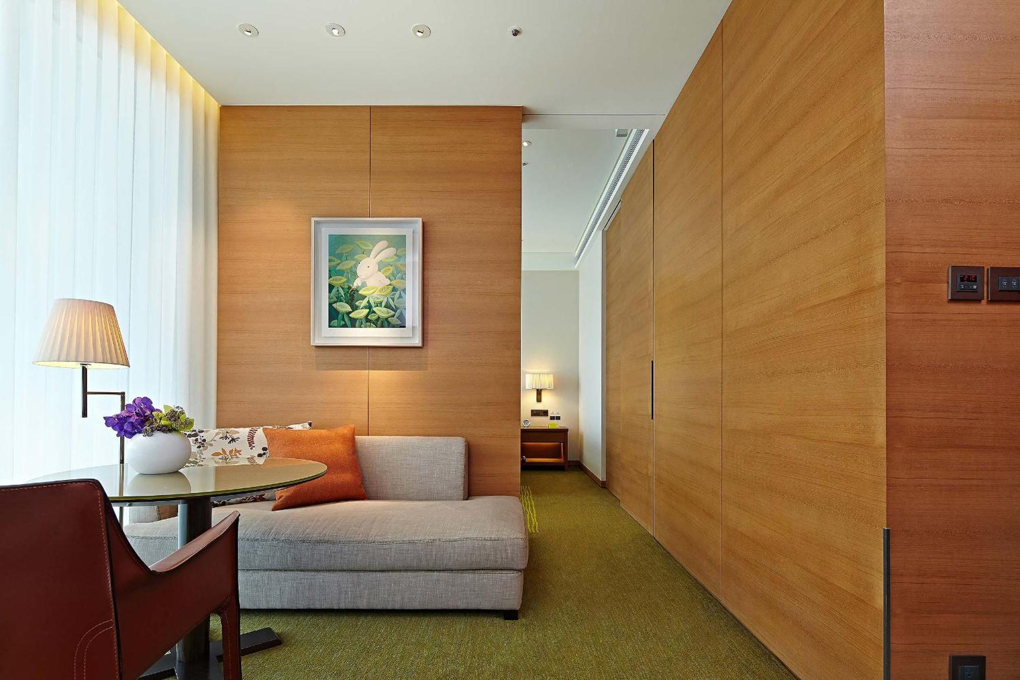 Eslite Hotel 5*