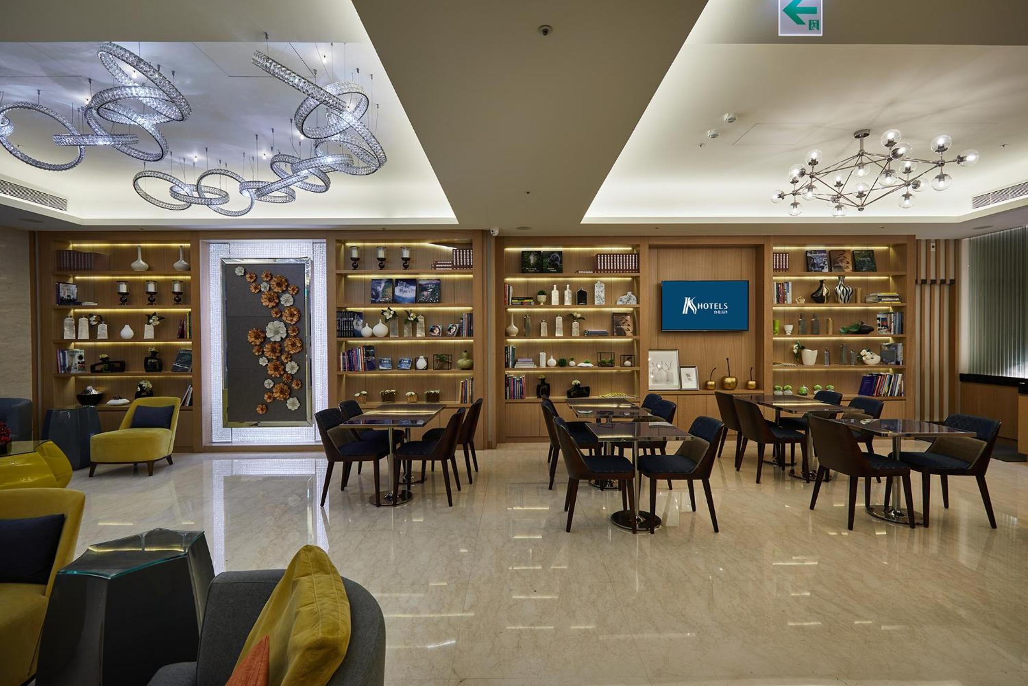 Hotel K Tianjin 3*