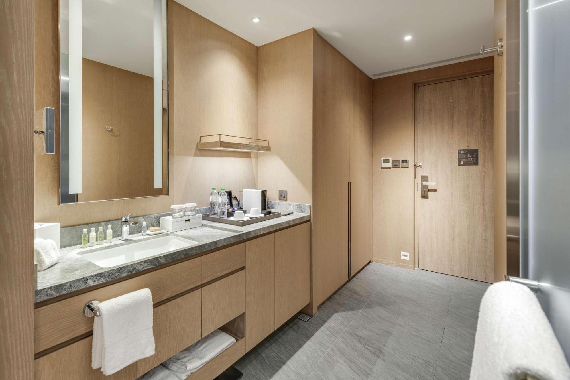 Doubletree By Hilton Zhongshan Hotel