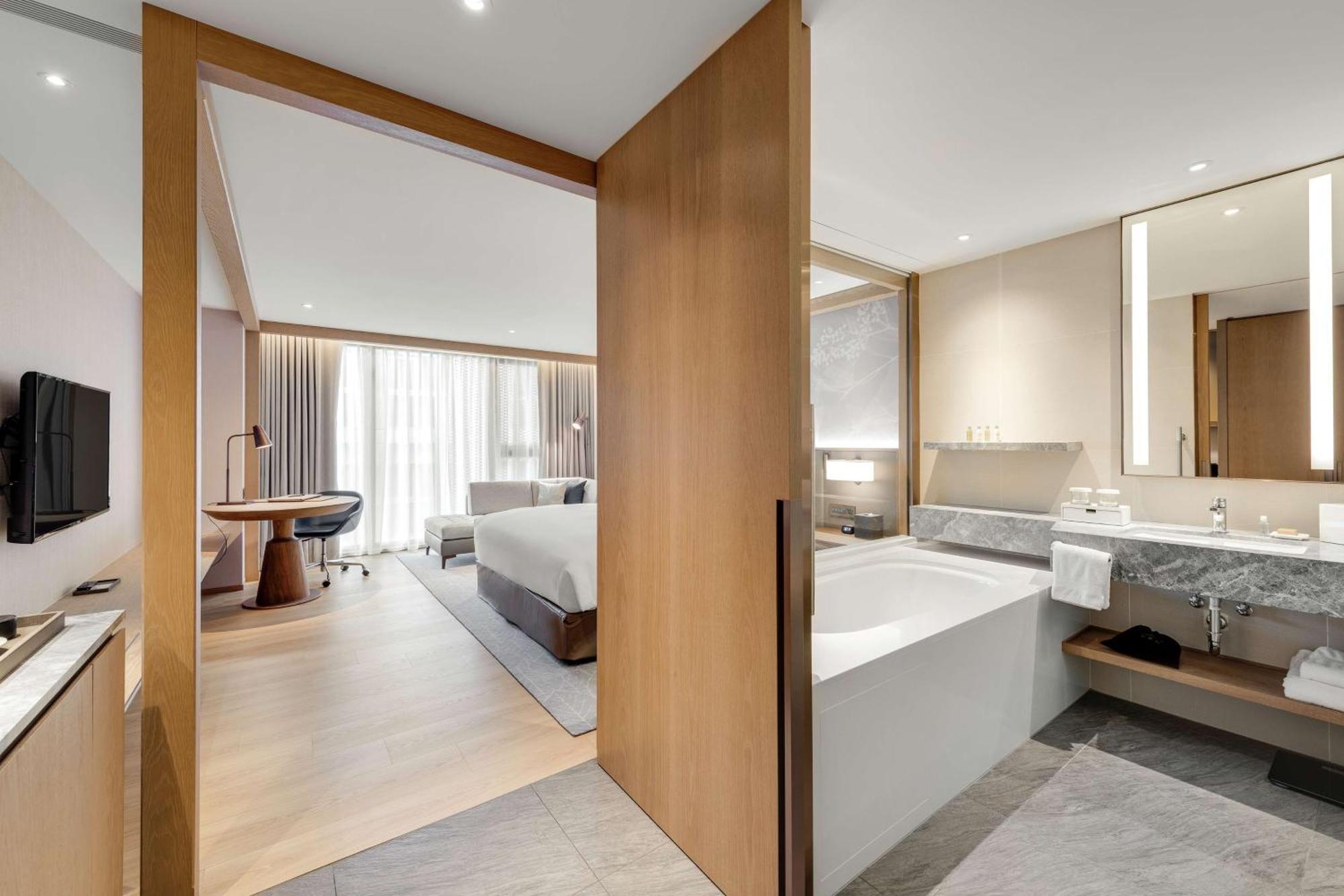 Doubletree By Hilton Zhongshan Hotel Taipei