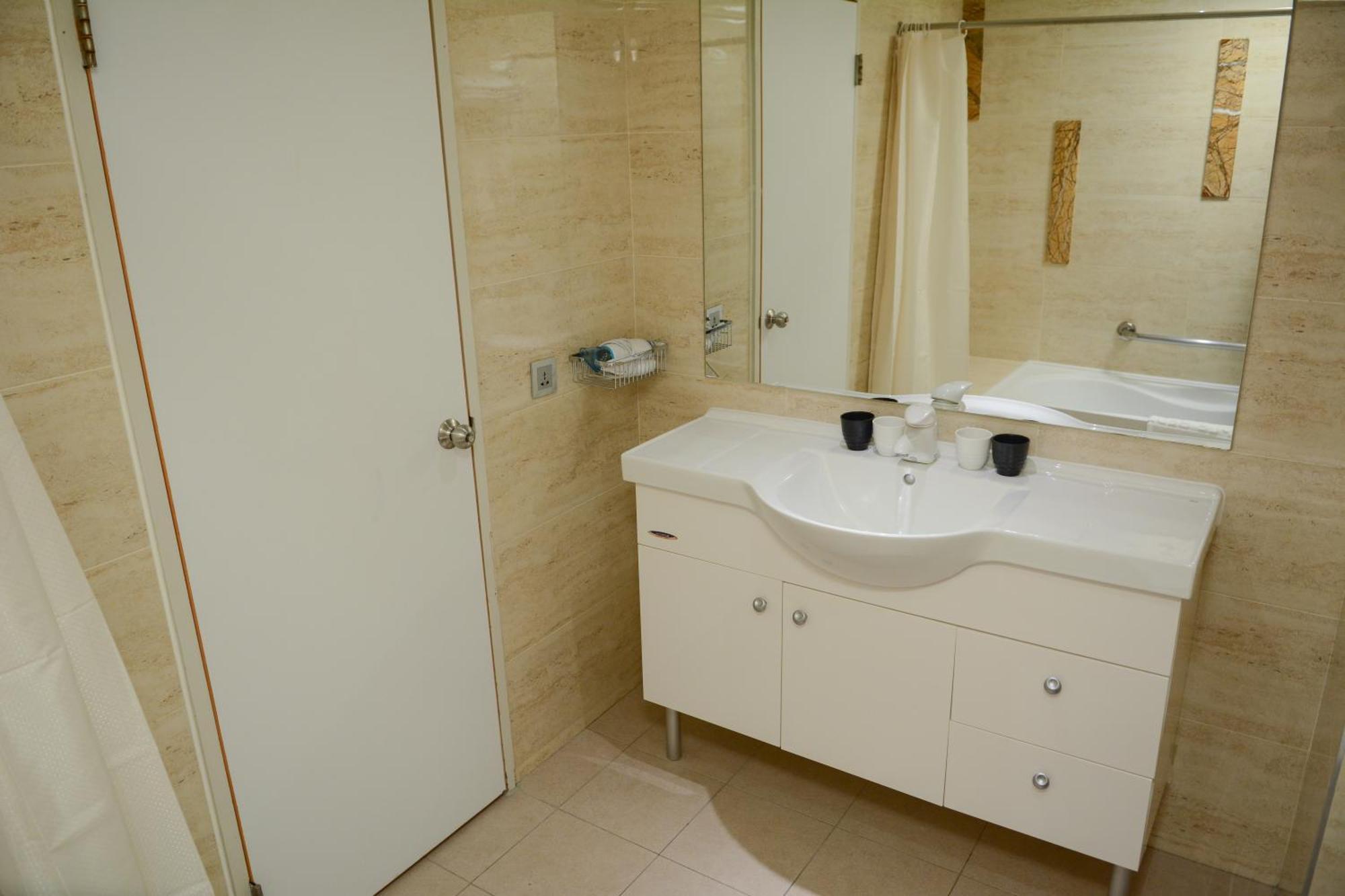 World Triple Beds Hotel Taipei