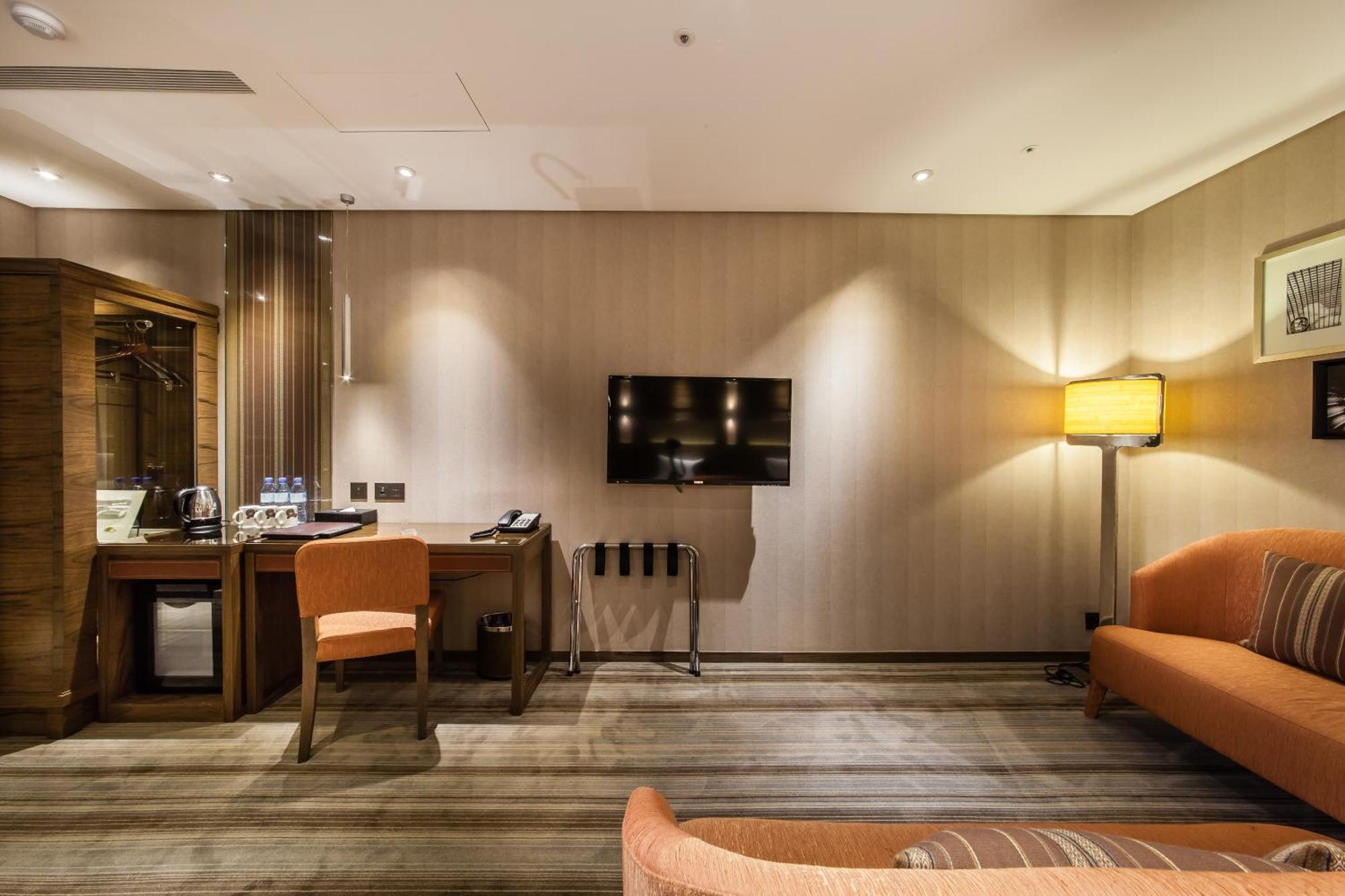 Hotel World Station Taipei