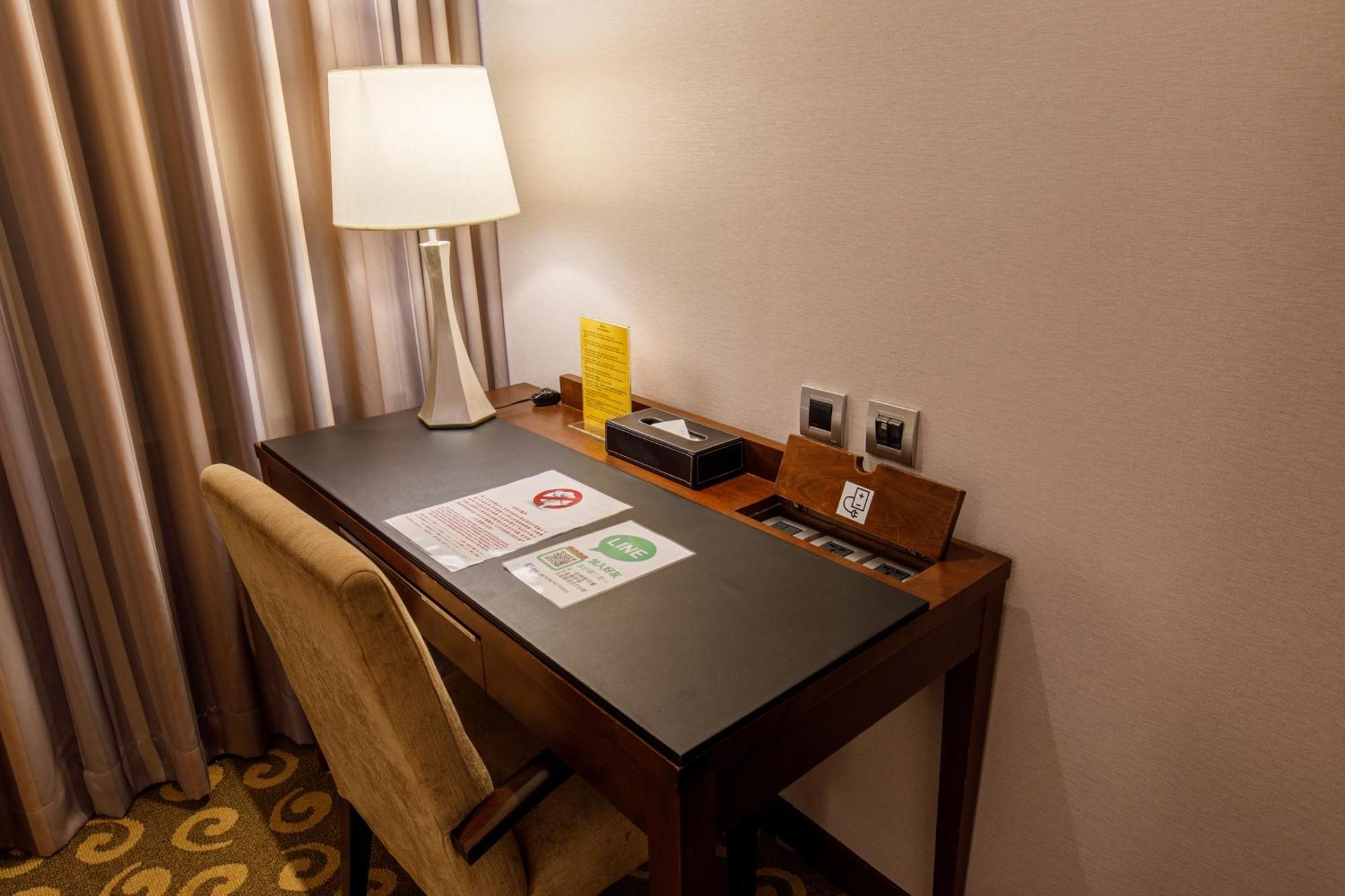 Hd Palace Hotel Taipei