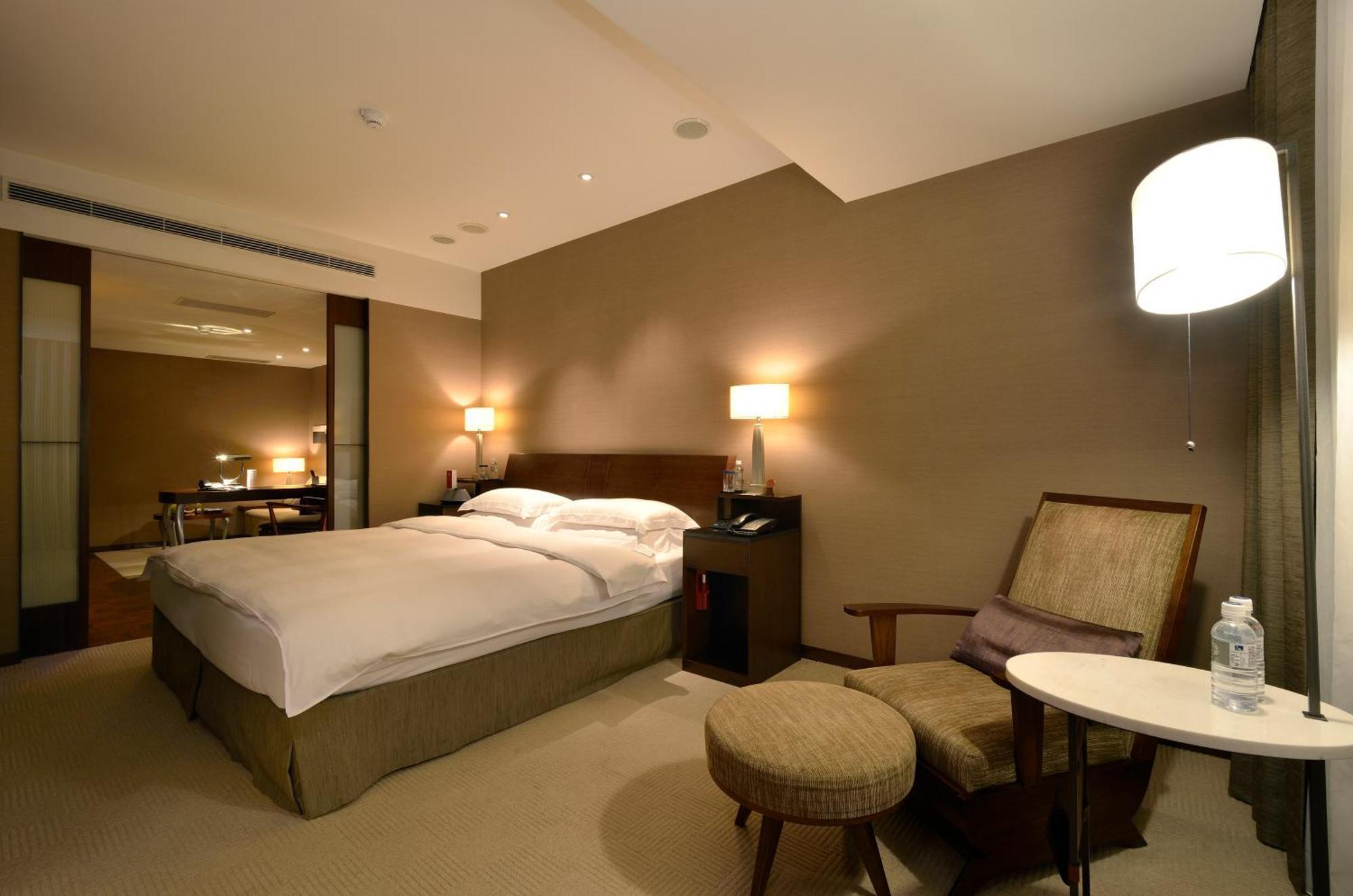 Hotel Les Ching Cheng 4*