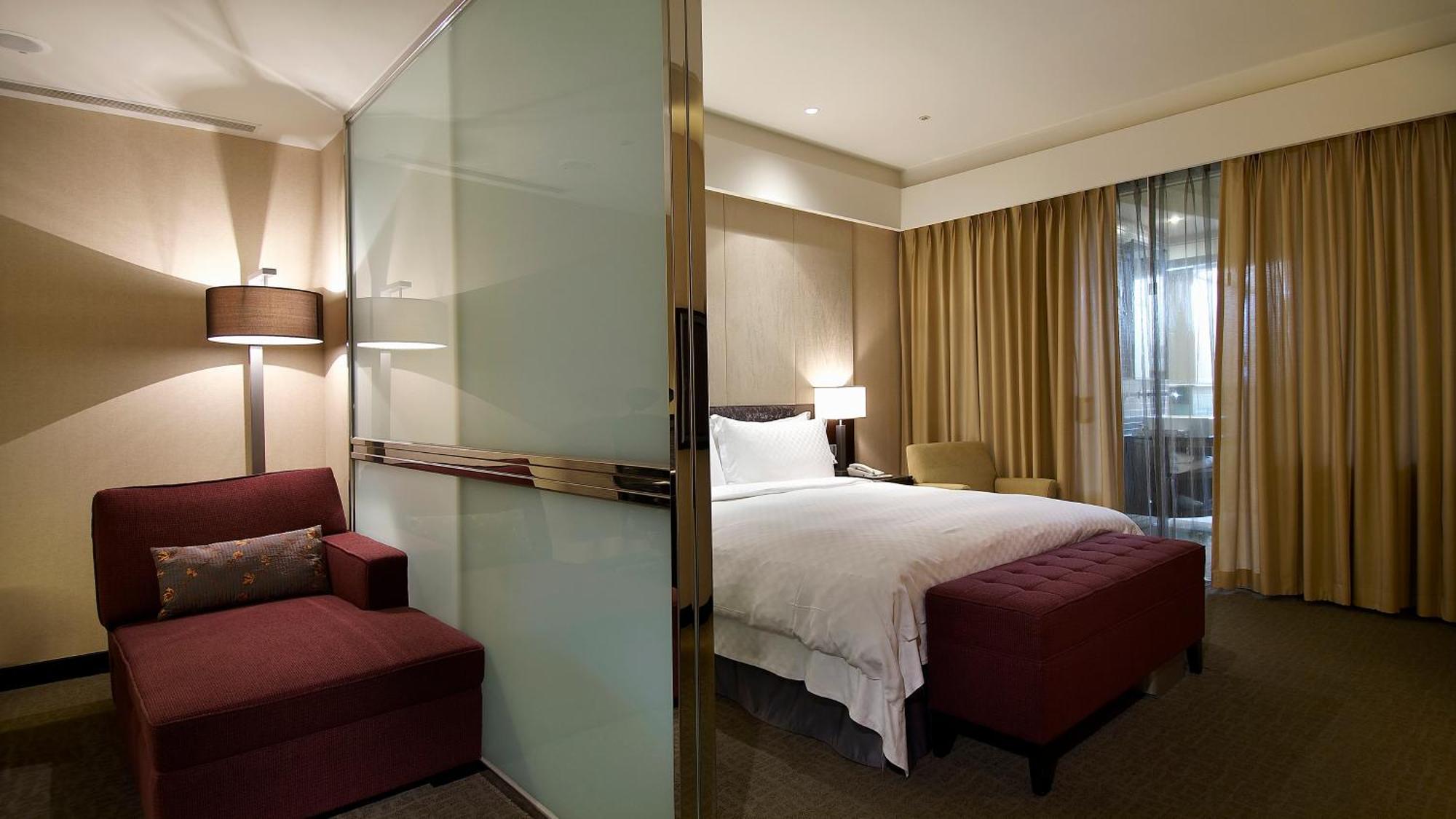 The Tango Xinyi Hotel