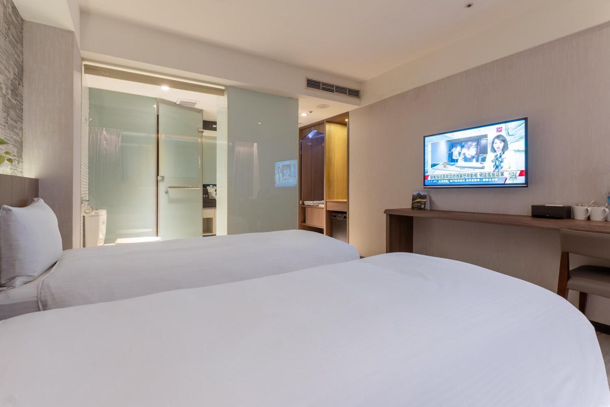 Guide Fuxing North Hotel 3*
