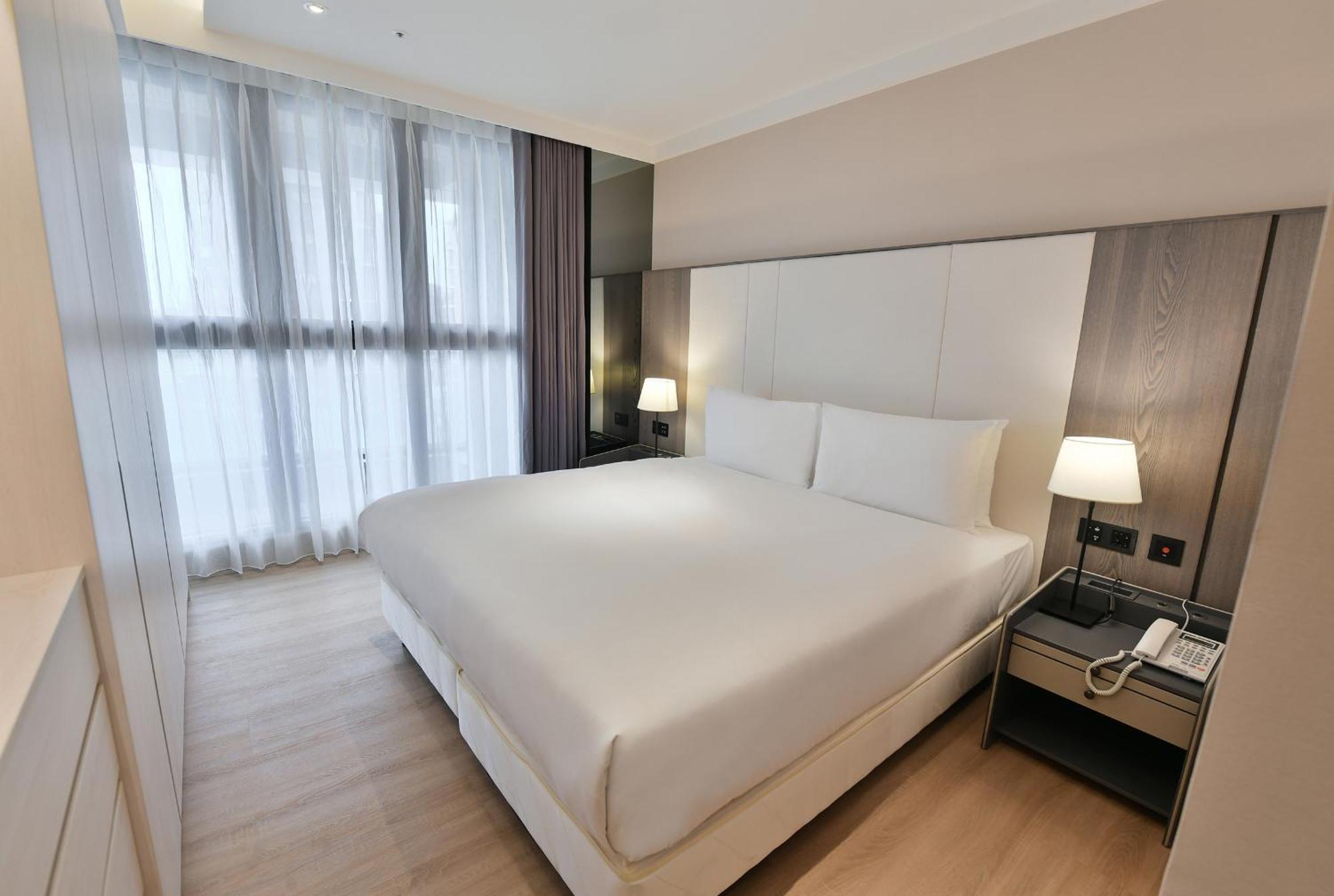 Check Select New Sanchong 4*