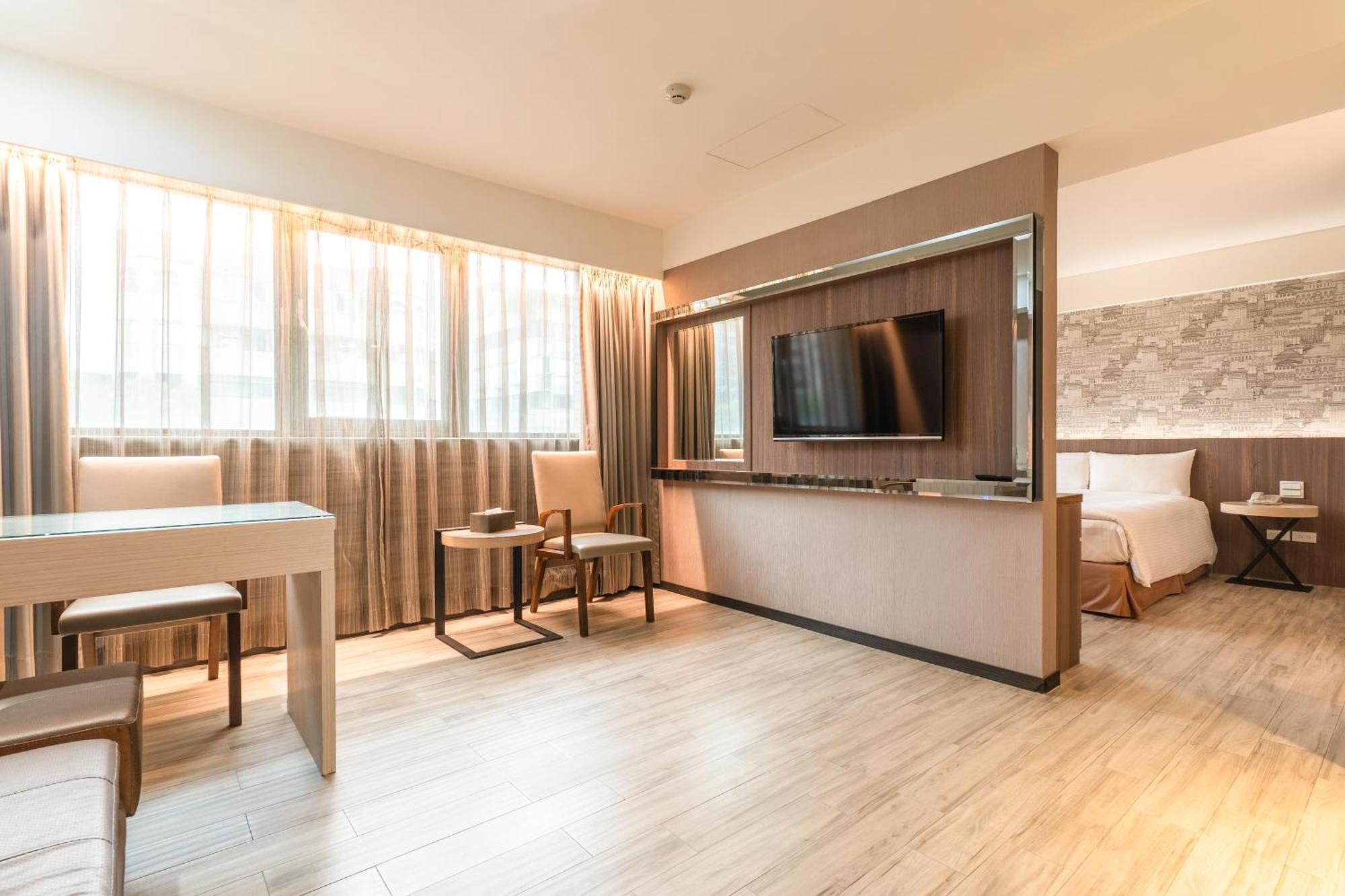Guide Fuxing North 3*