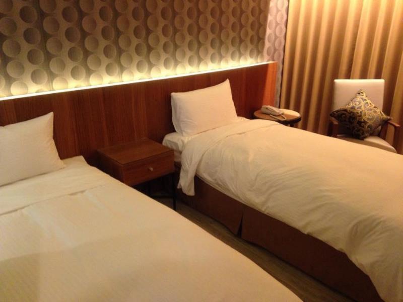 Guide Fuxing North 3*