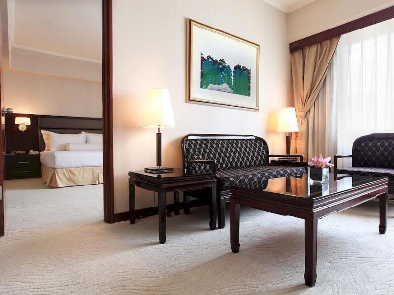 Hotel The Howard Plaza