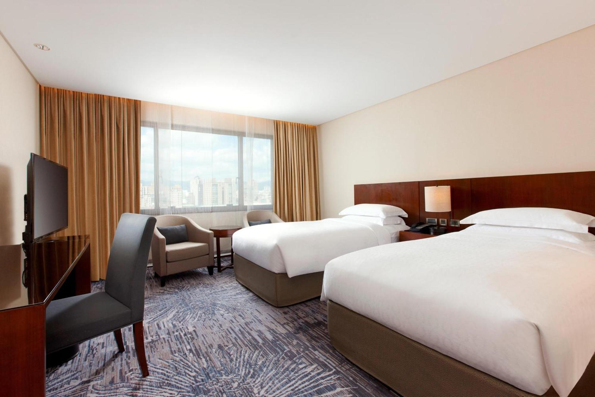 Sheraton Grand