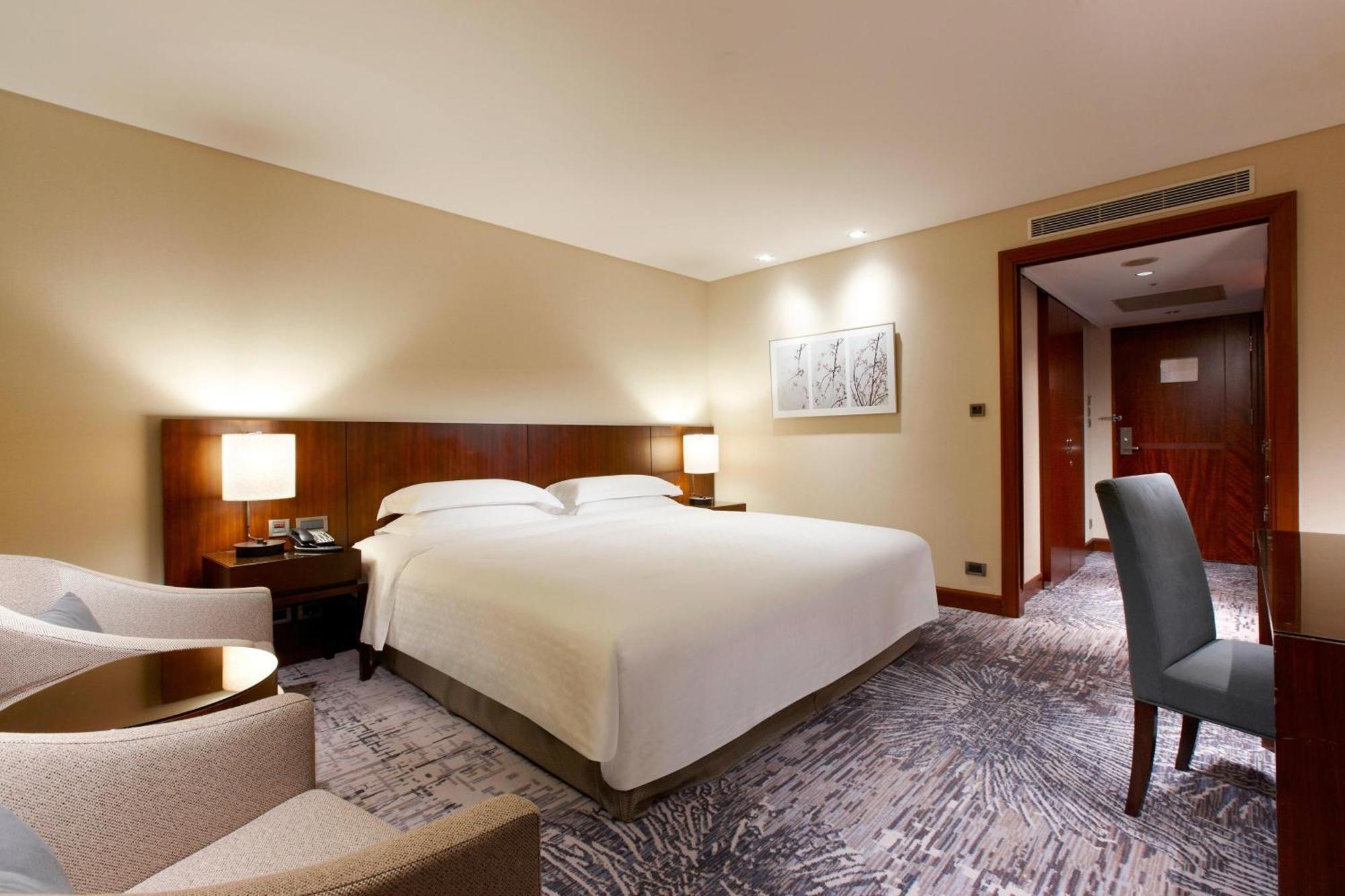 Sheraton Grand 5*