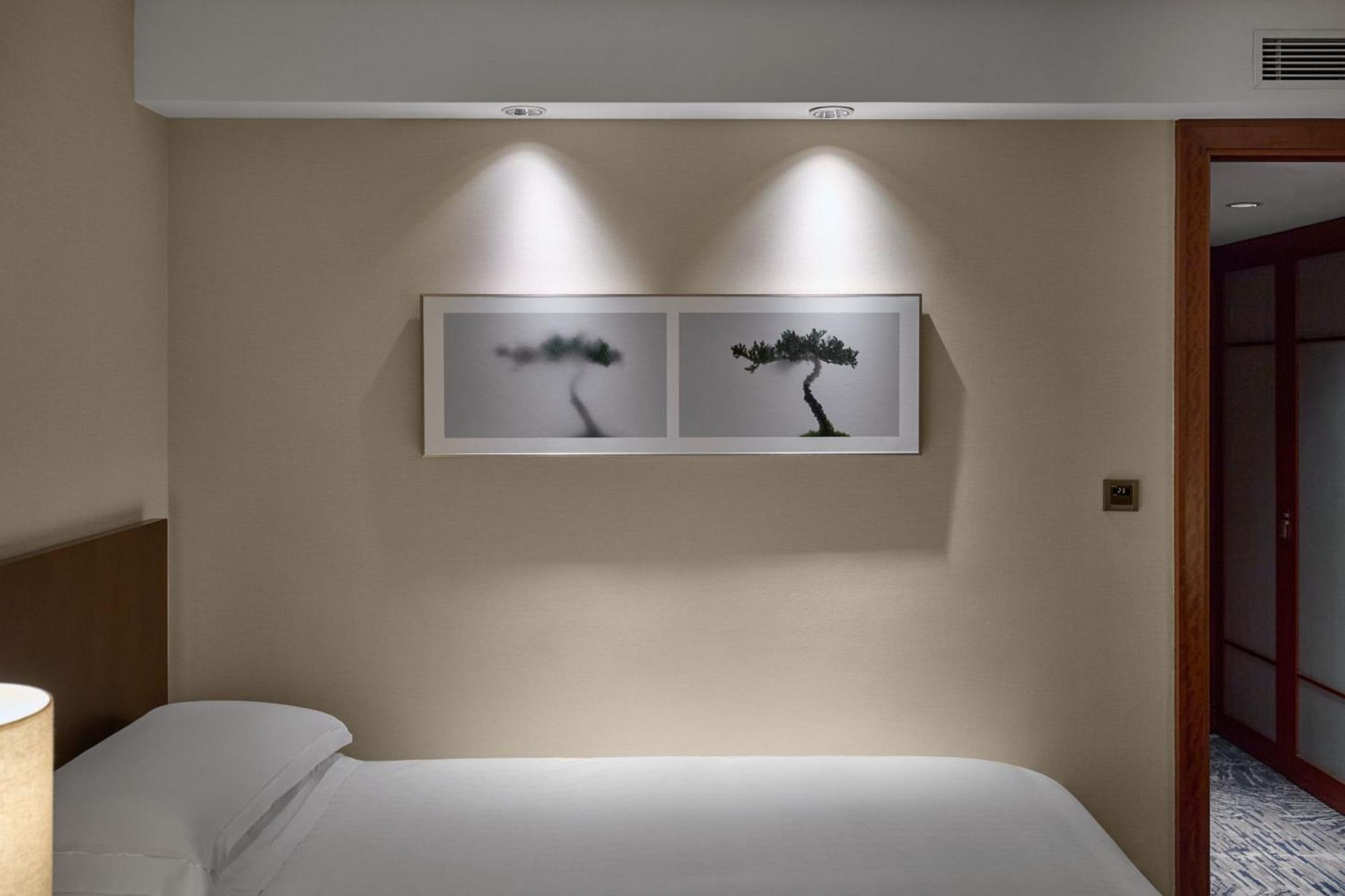 Sheraton Grand Hotel