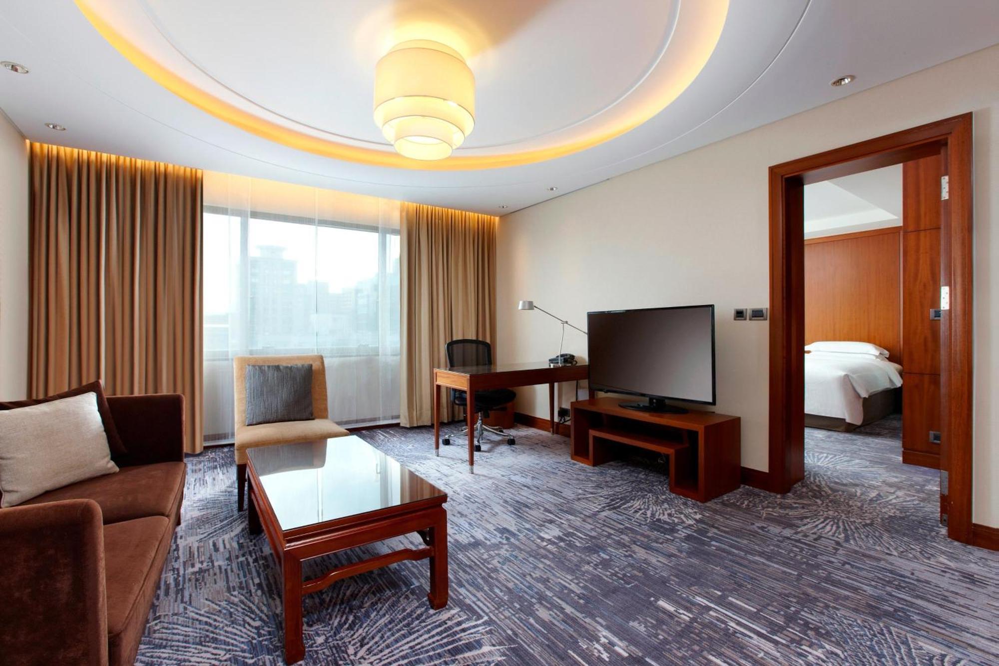 Sheraton Grand 5*