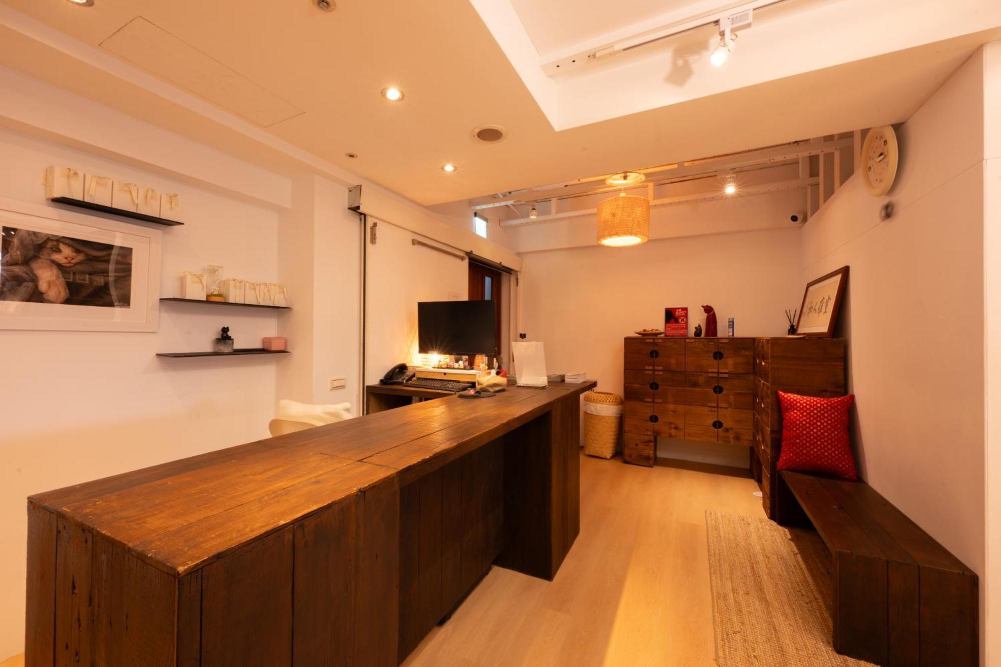 Inn Cat Tail Pocket Taipei
