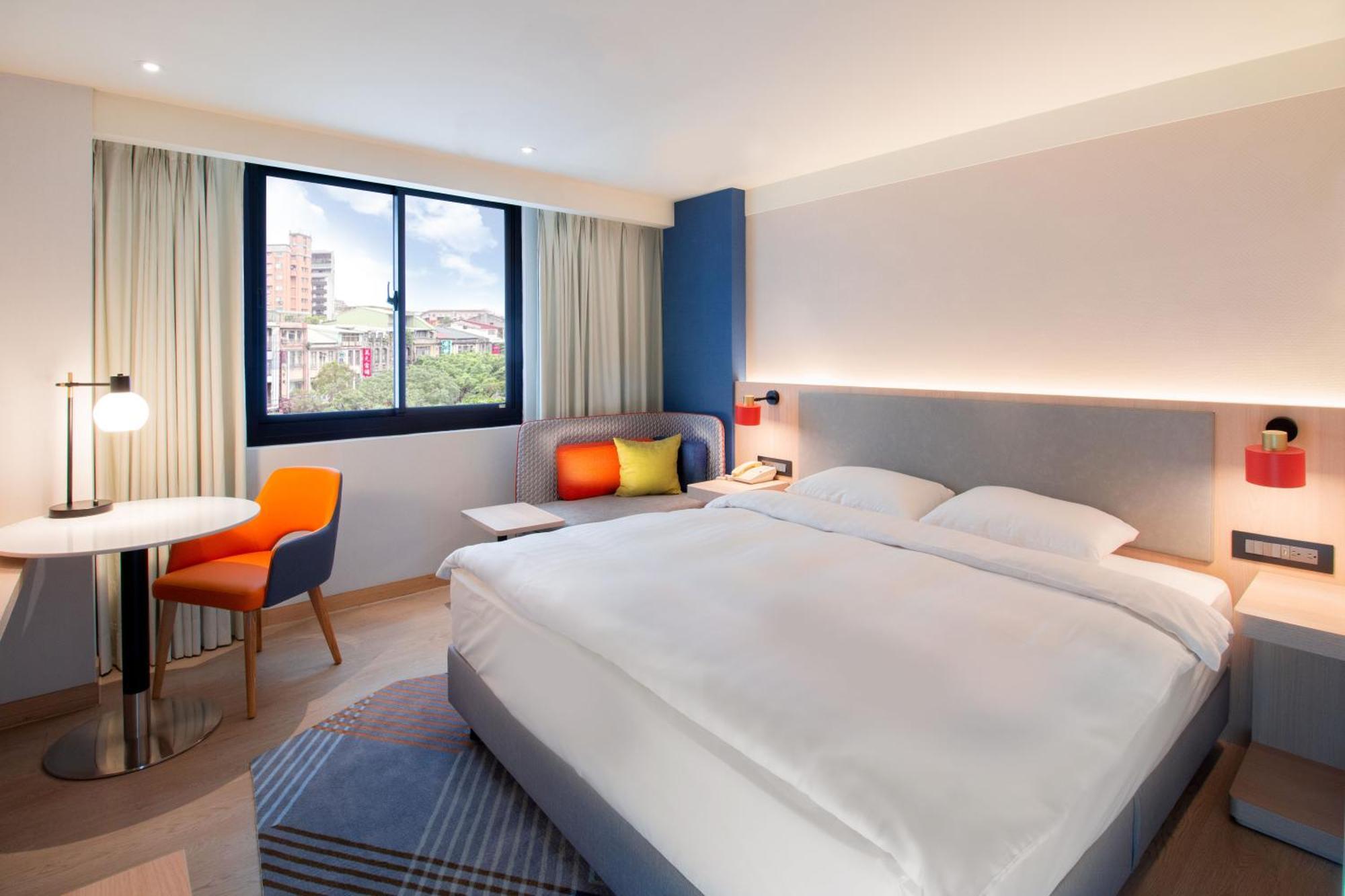 Hotel Orchard Park -