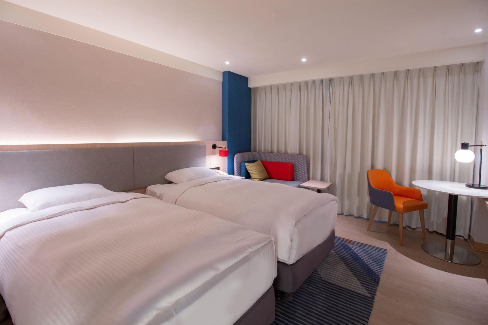 Hotel Orchard Park - 4*