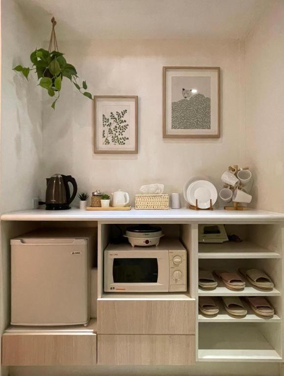 Urban Abode 1 *