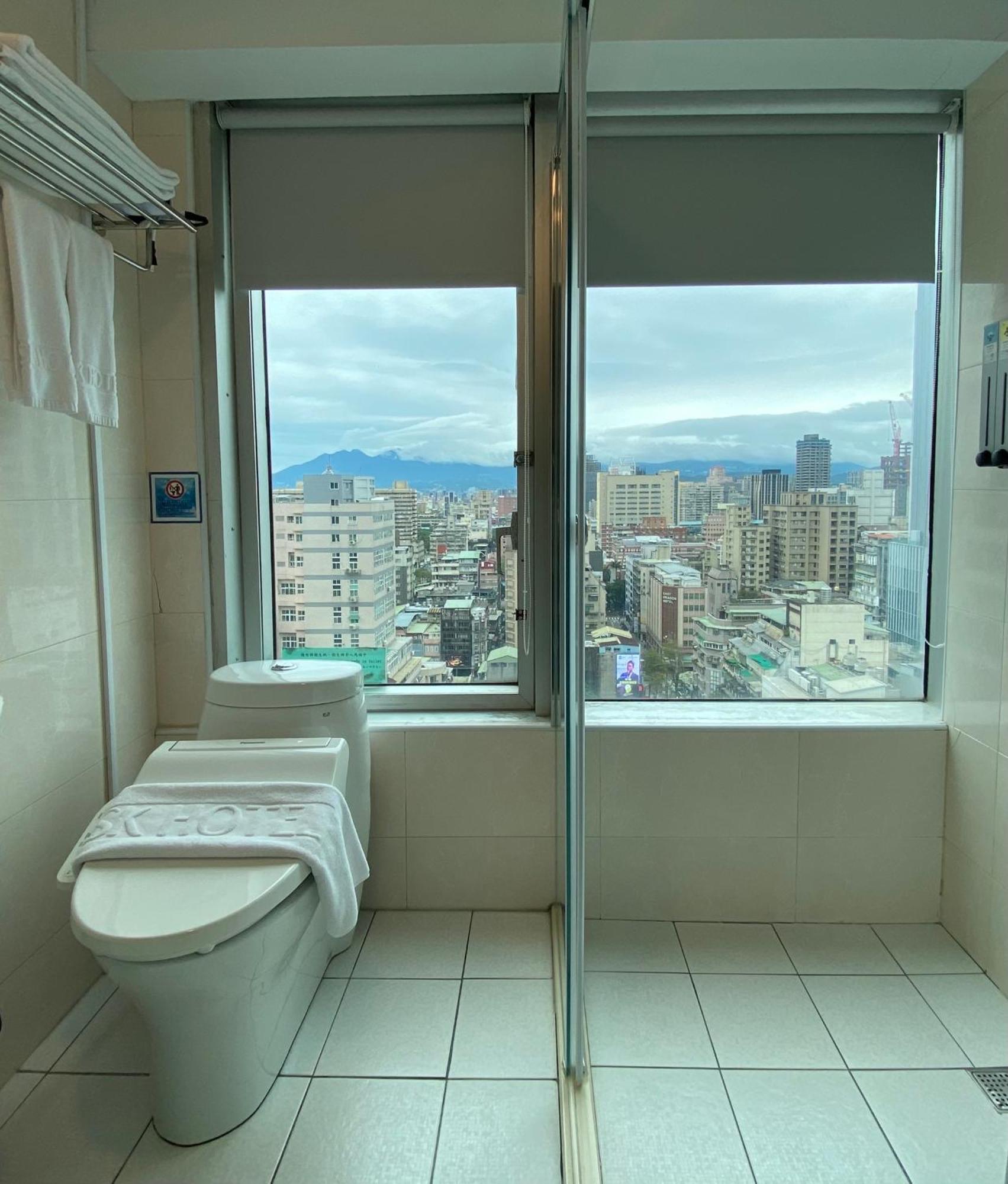 西門雲町旅店 Sky Gate Inn Taipei