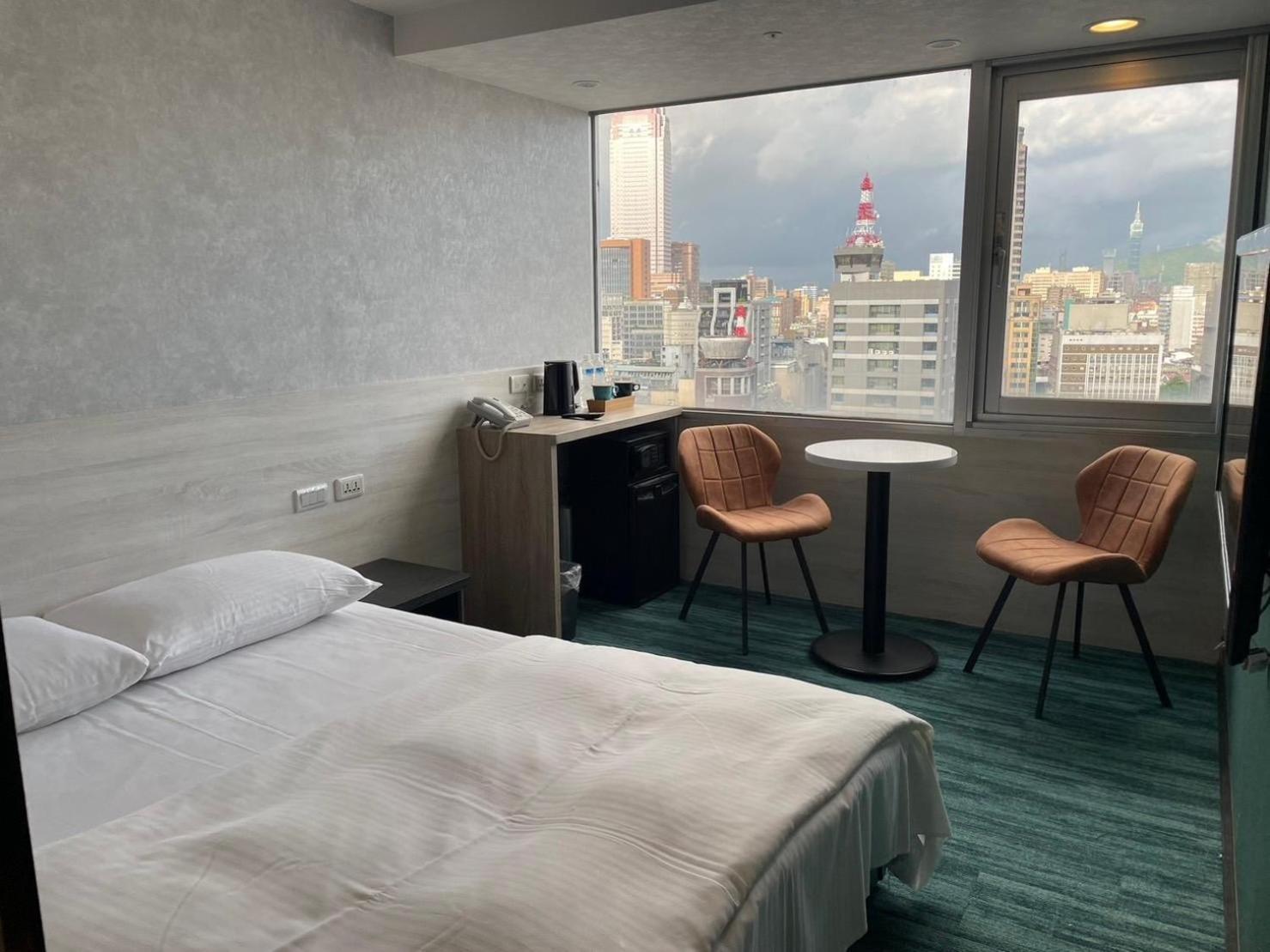 西門雲町旅店 Sky Gate Inn *