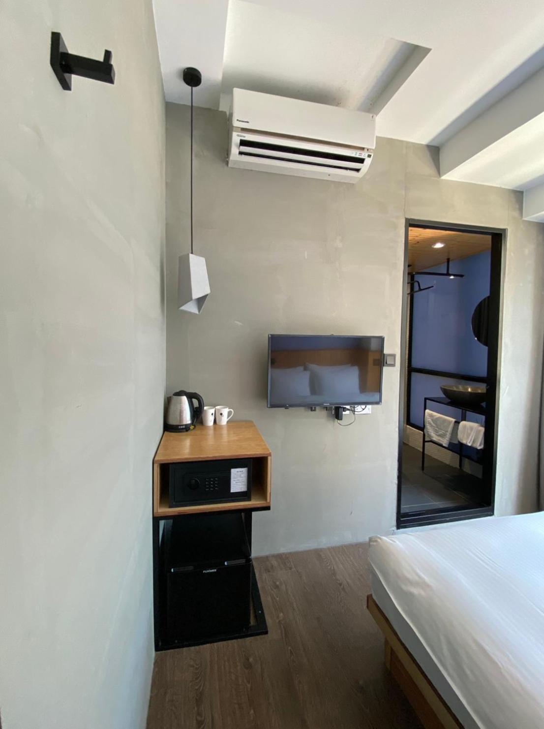 Hotel Just Xin Yi 正旅館 信義 3*