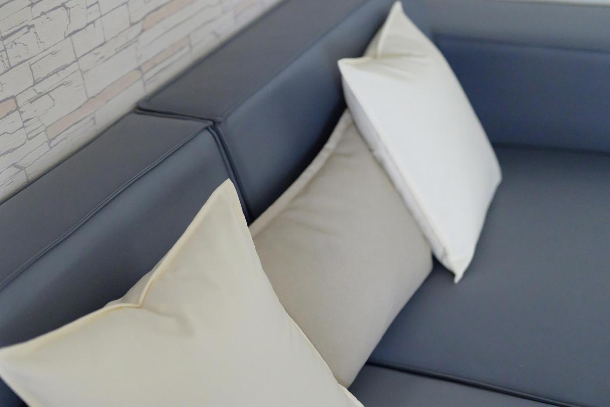 Three Master Bedrooms 4b4b 1min To Sys Mrt 三主臥4房4衛 1分到國父紀念館站 * Taipei