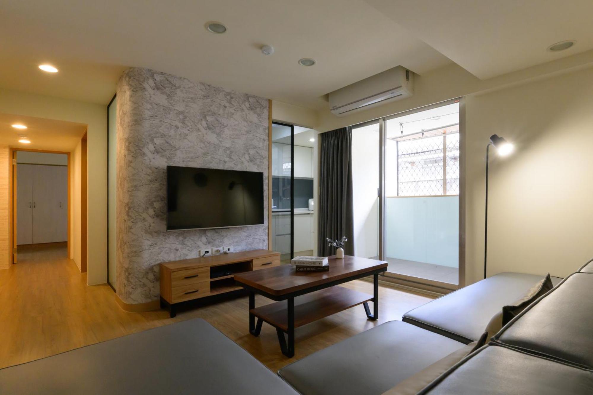 Three Master Bedrooms 4b4b 1min To Sys Mrt 三主臥4房4衛 1分到國父紀念館站 Apartment Taipei